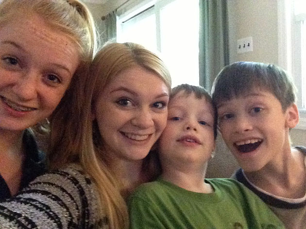 240055_b99ae46f7ce24e159a1e605284cf3c92~mv2